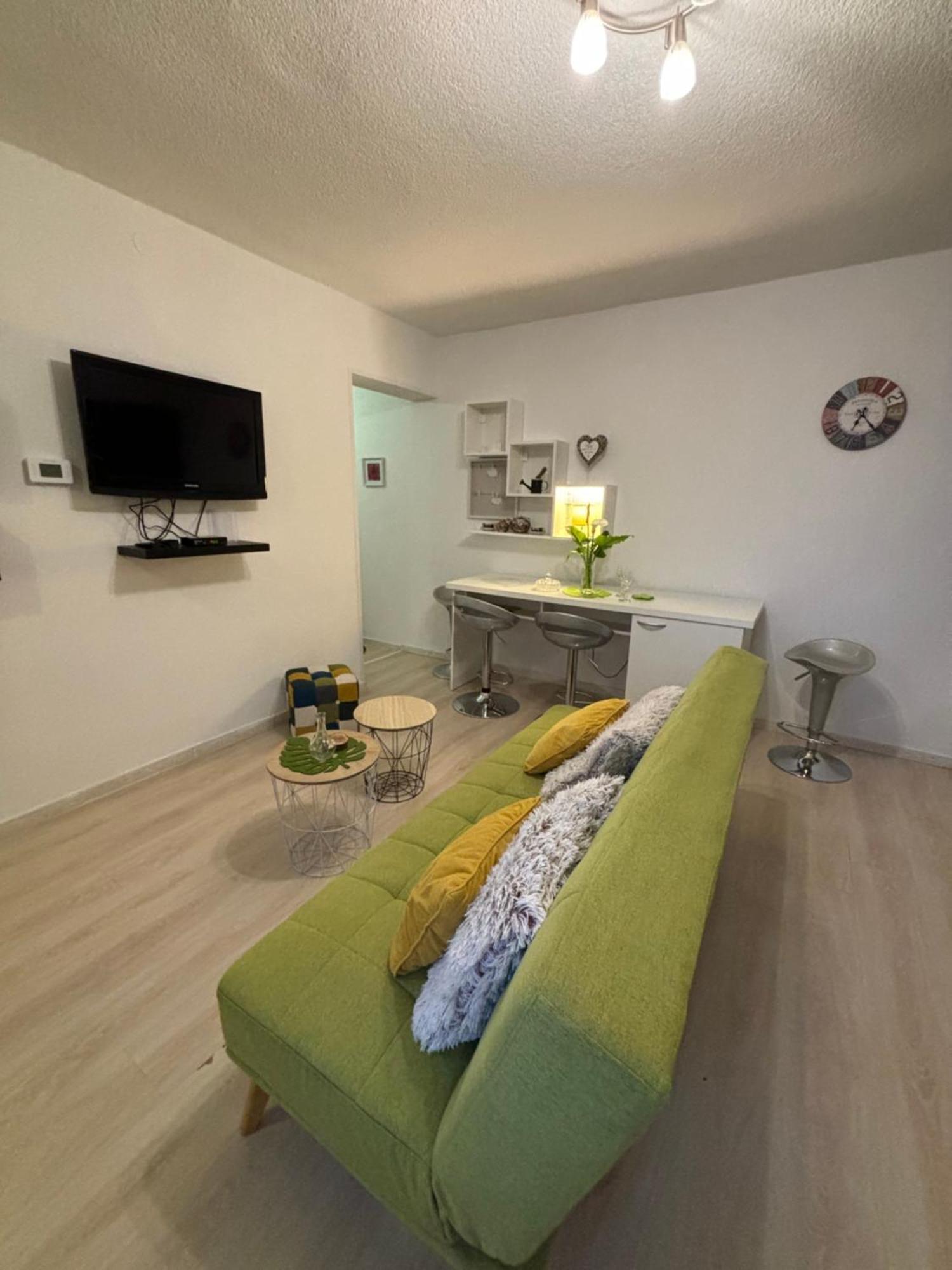 Apartman Edina Риека Экстерьер фото